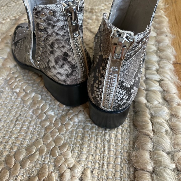 Fall booties - Picture 5 of 7